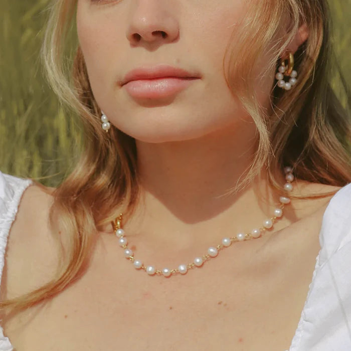 Hoop-la Chic | Lourell Duo