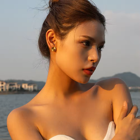 B'ella Belle | Lourell Shine