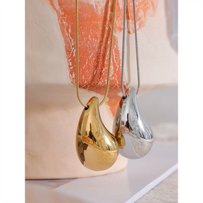 Serene Droplets | Lourell Signature